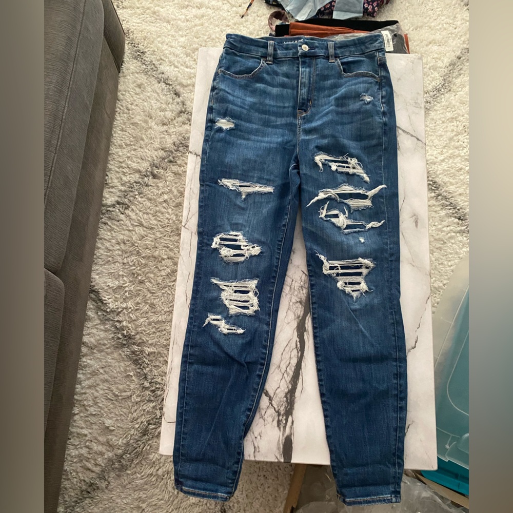 American Eagle Ripped Skinny Jeans